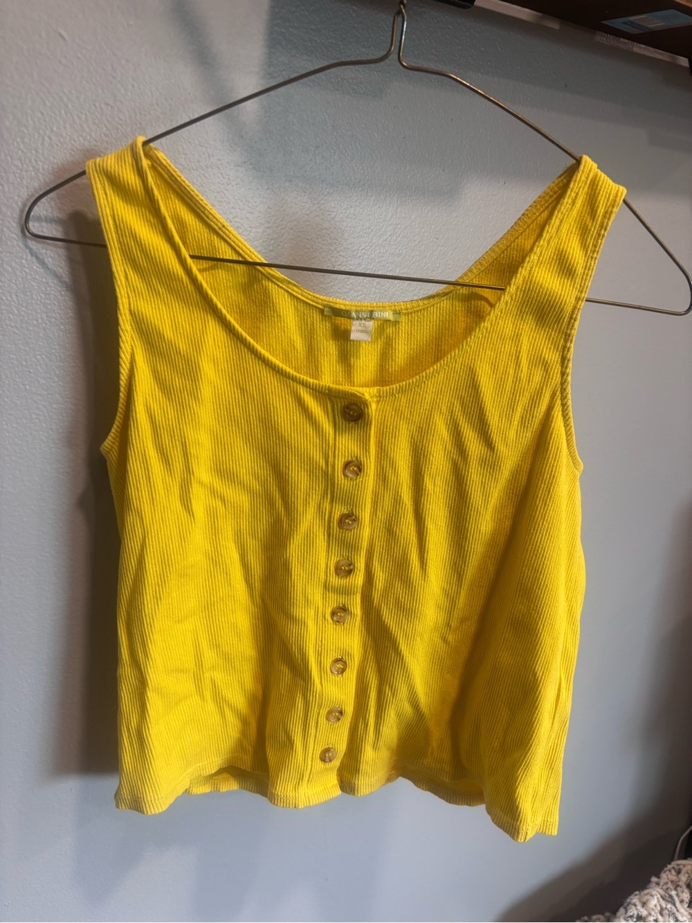 Gianni Bini Yellow Ribbed Button Front Tank Top XS